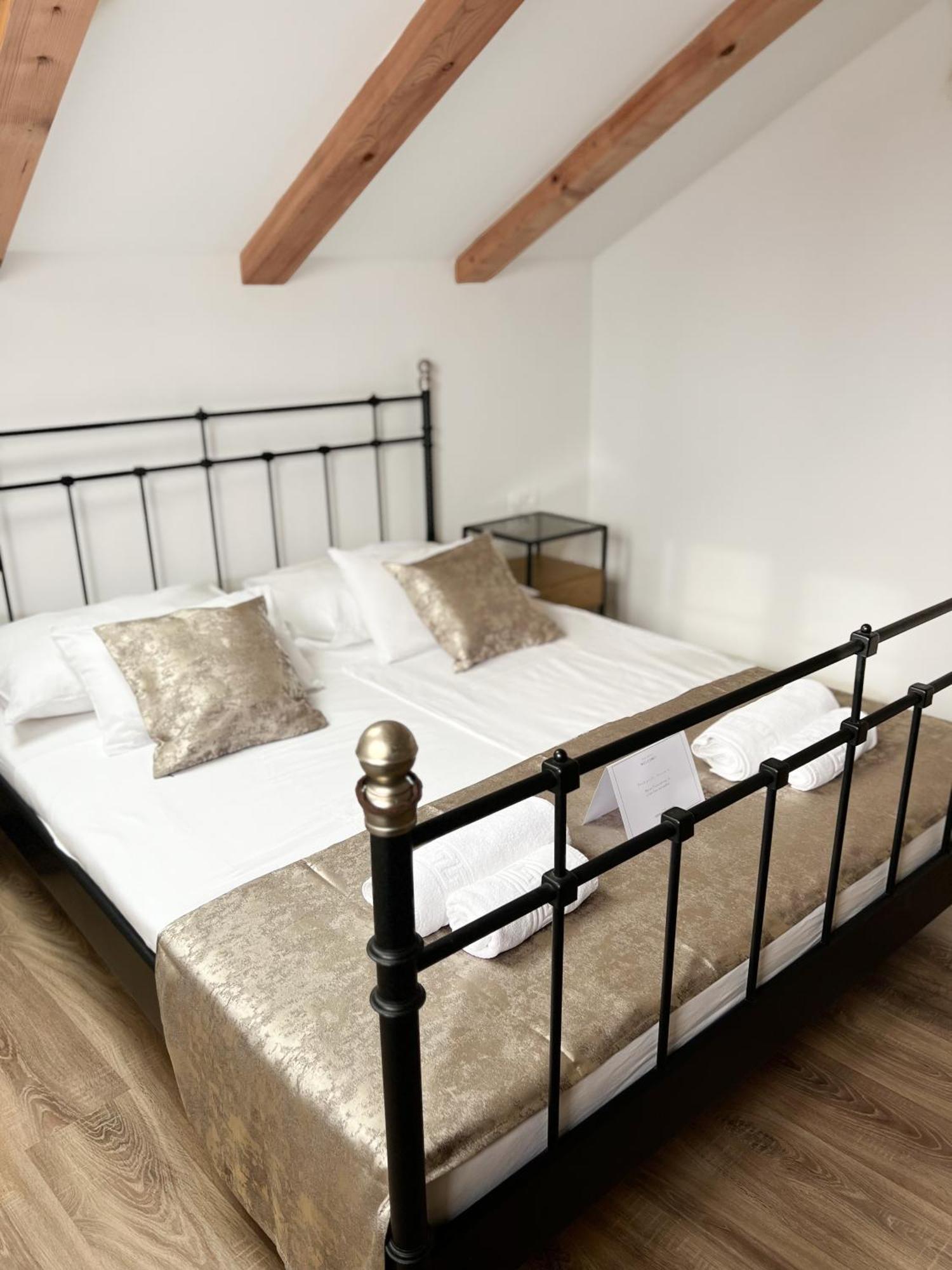 Centrum Luxury Rooms Šibenik Exterior foto